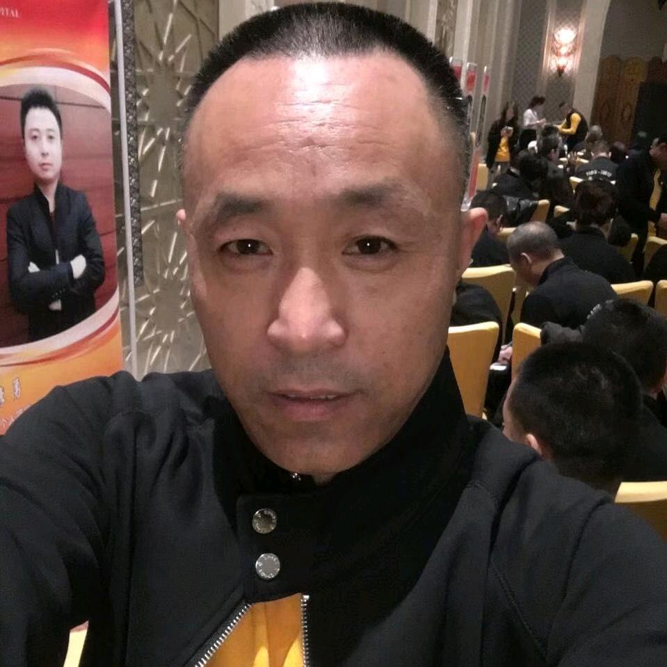 快乐山哥(每天上午11:18开播助力号)