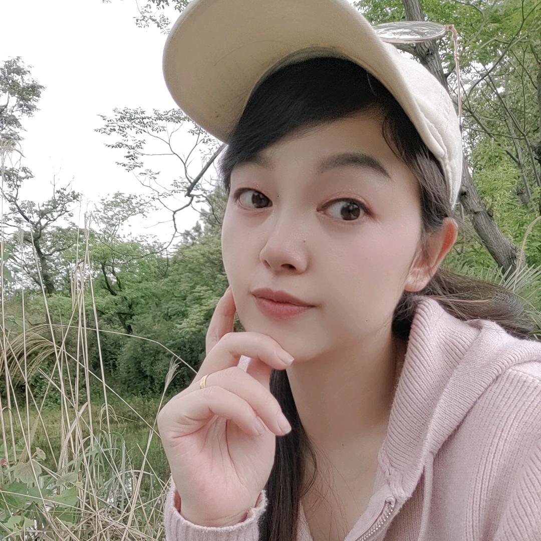 罗小颖