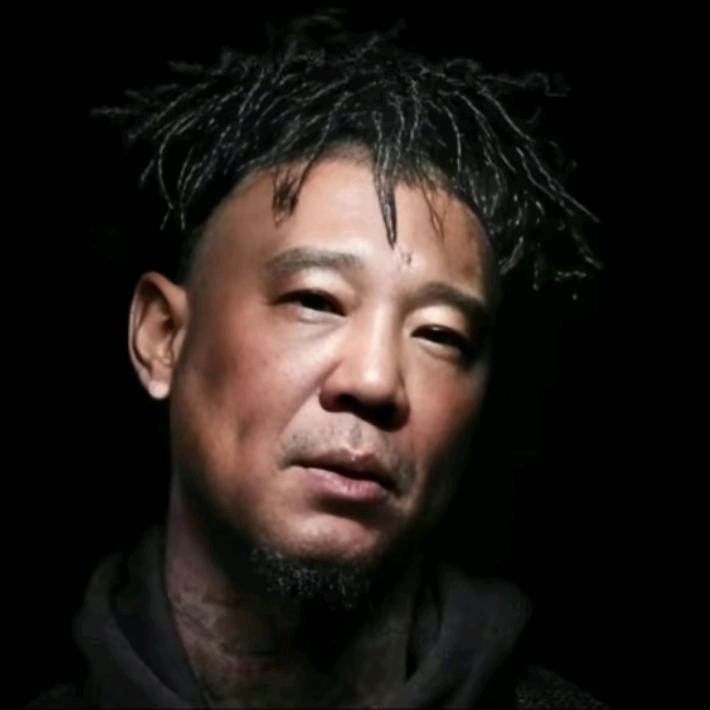 w我是大峰子
