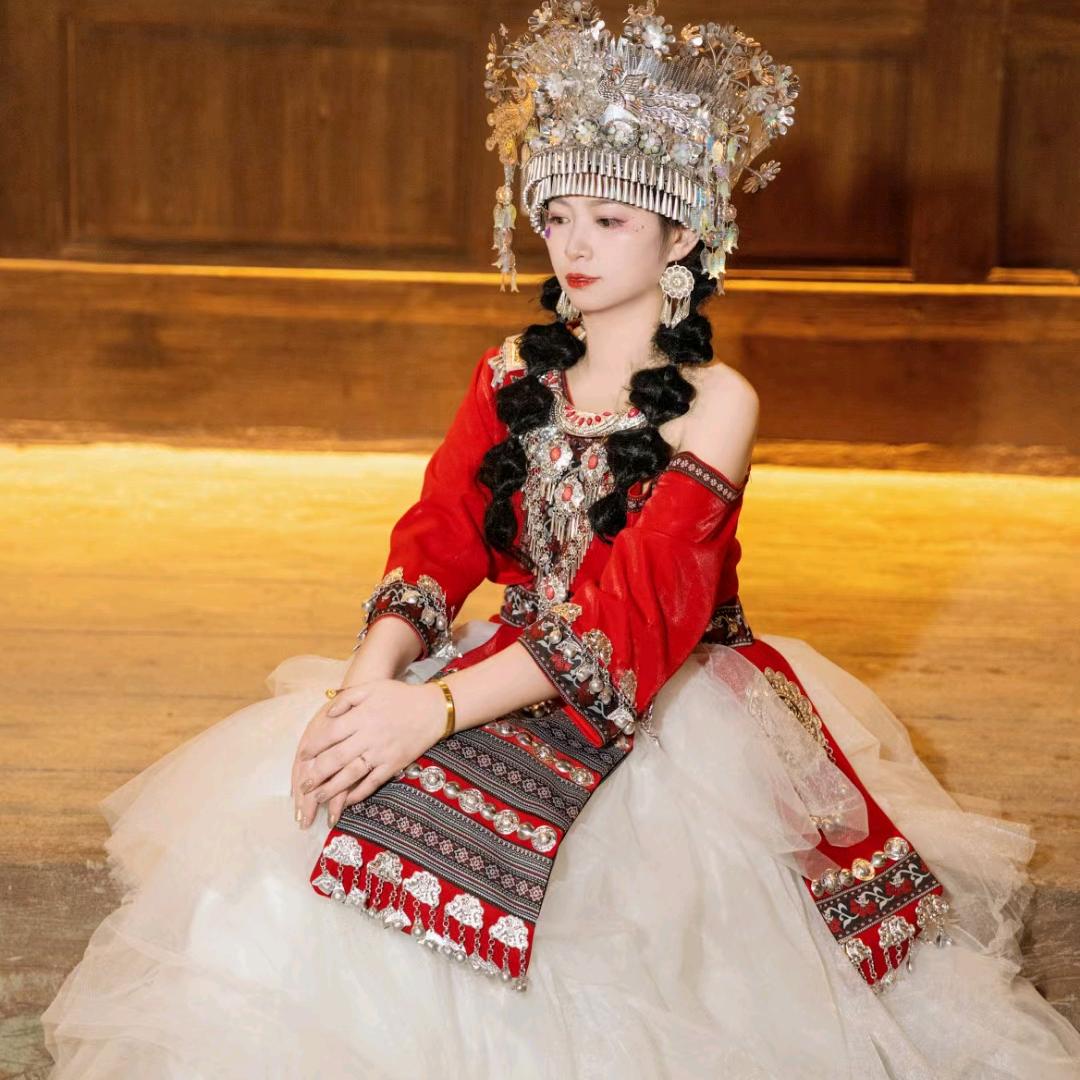 郑他一个亿，南宁天善名茶，卖茶的小姐姐