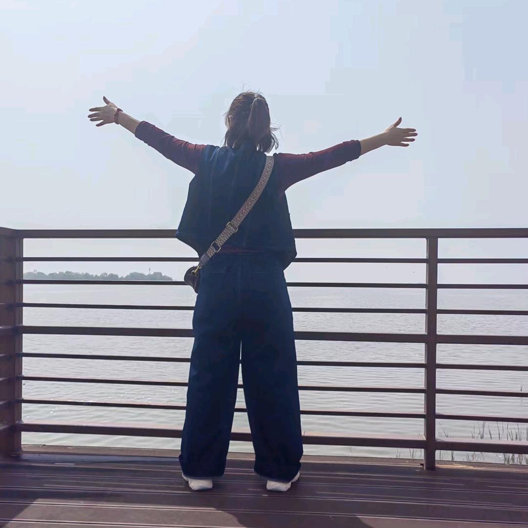 百货大楼四楼特步