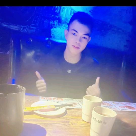 🏆（ 小中华）🎖