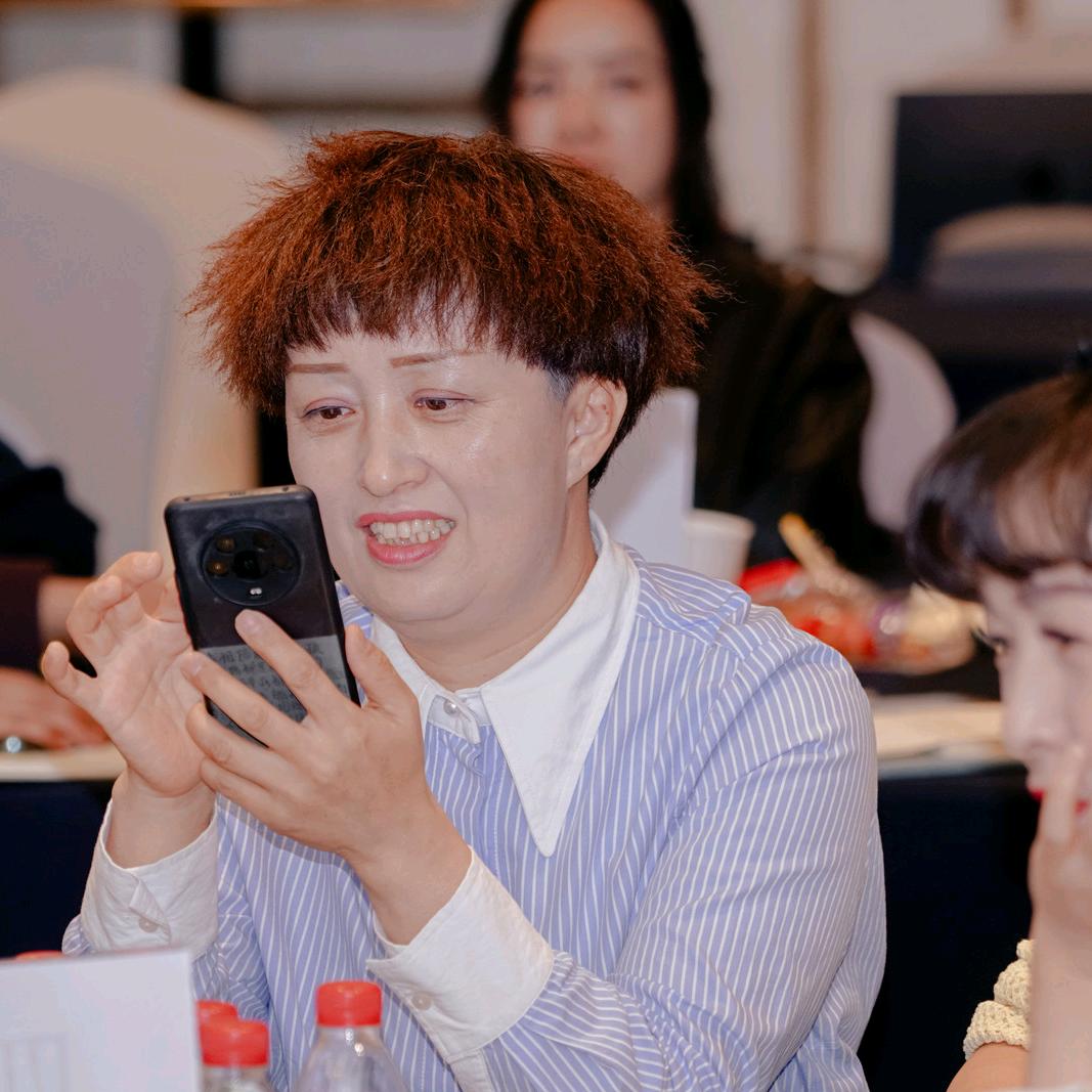 哈巴河县百丽女人_韩振平