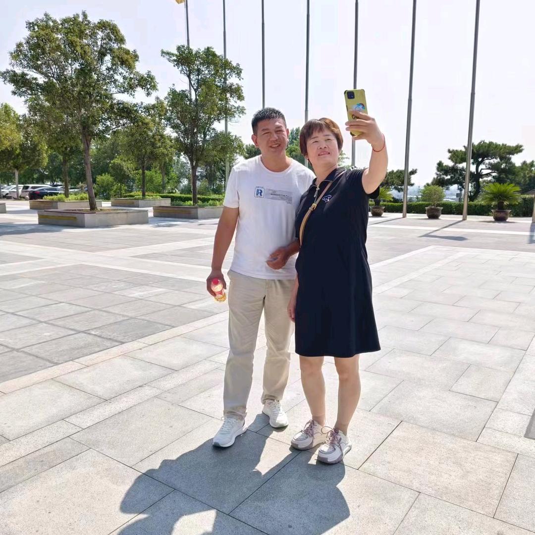 威仕漫服装加工厂