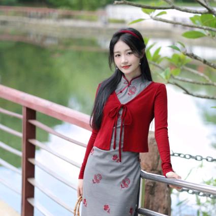 艳艳穿搭