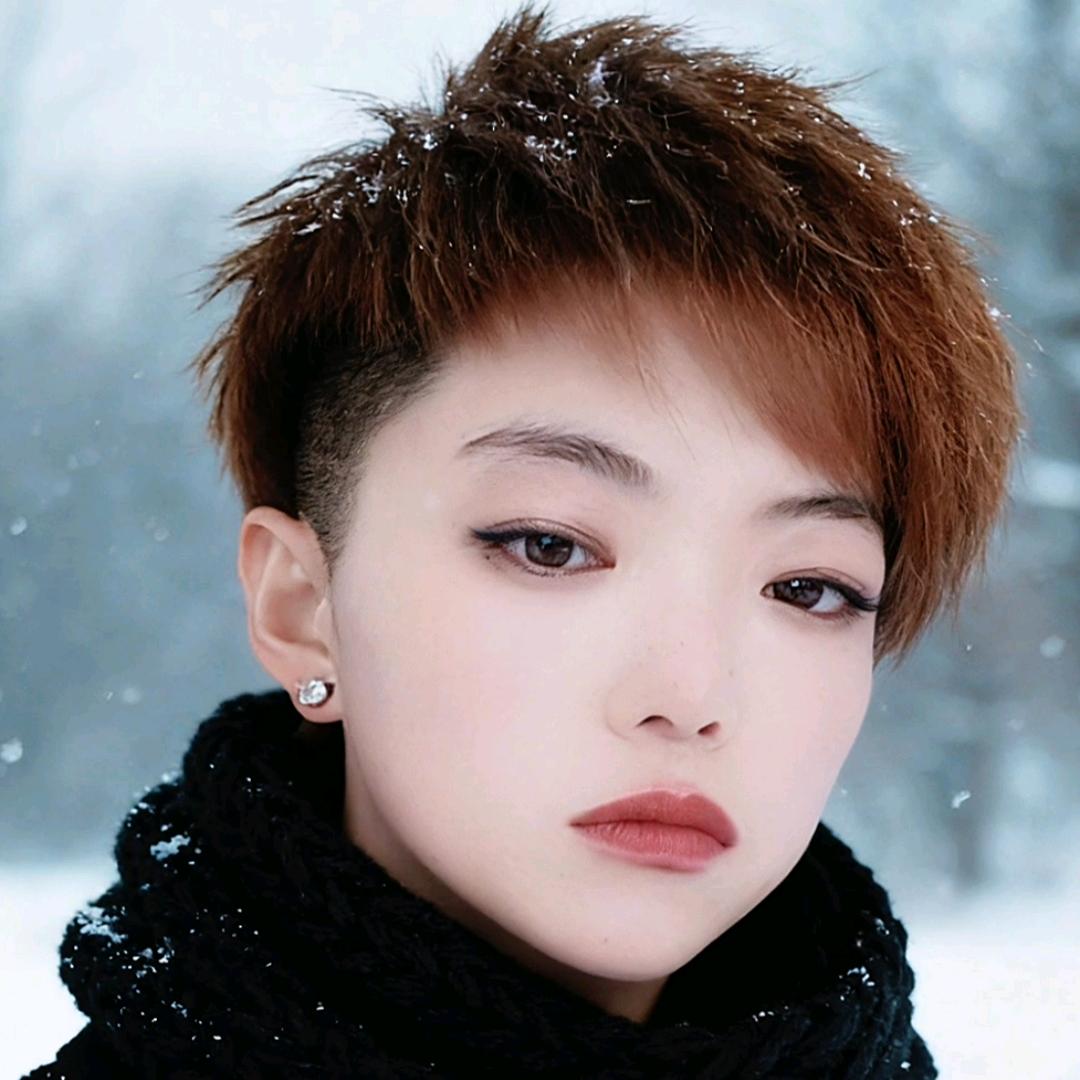 婷宝😘 学画画🇨🇳