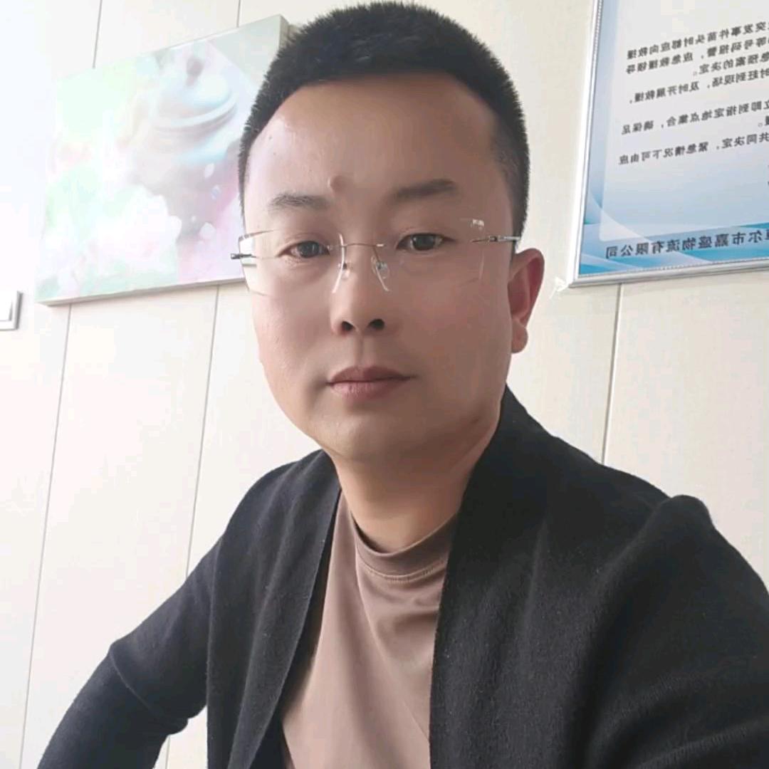 嘉盛物流有限公司，靳轩