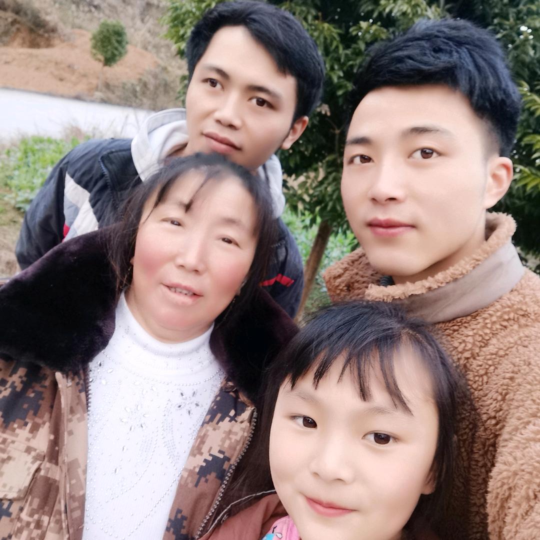 书雪磊英