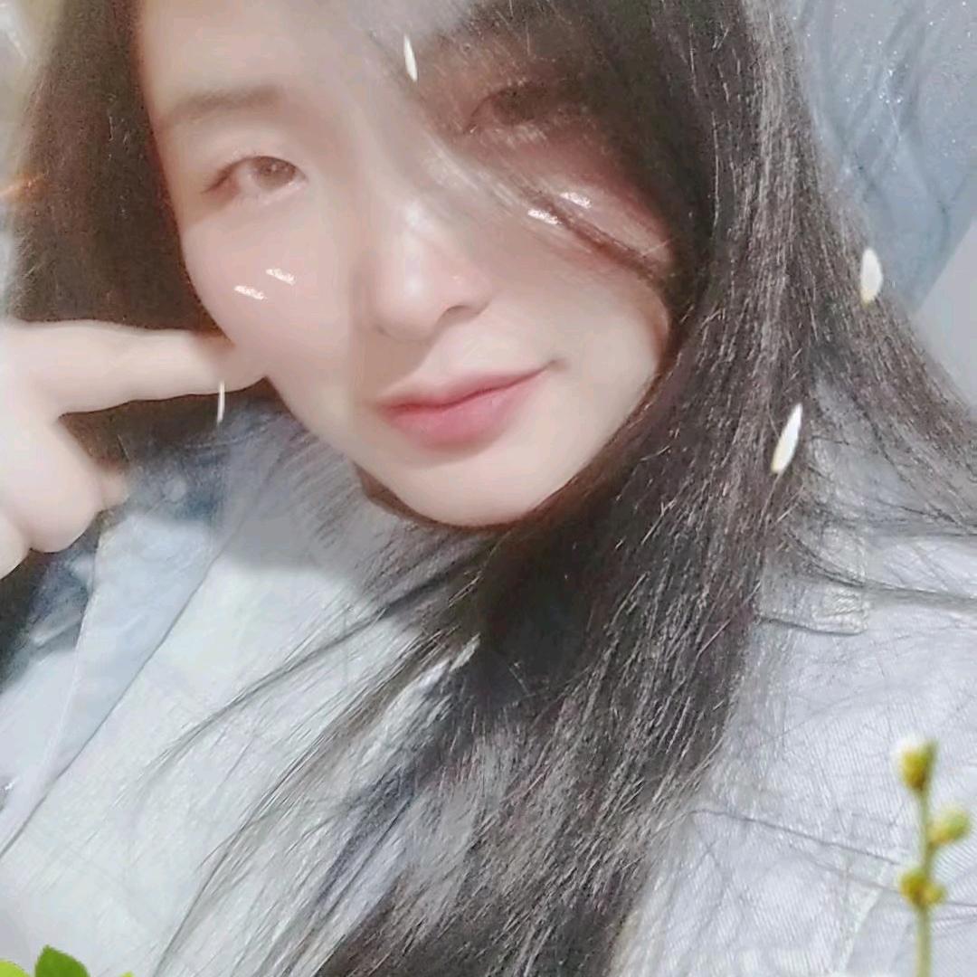 不要相信任何人