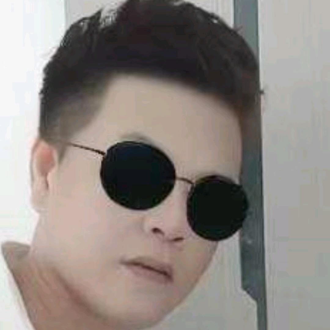 黑狐哥828