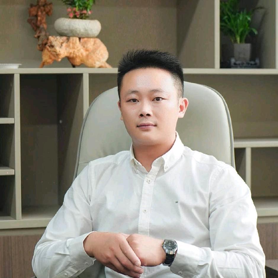 白羽商业广场黄经理