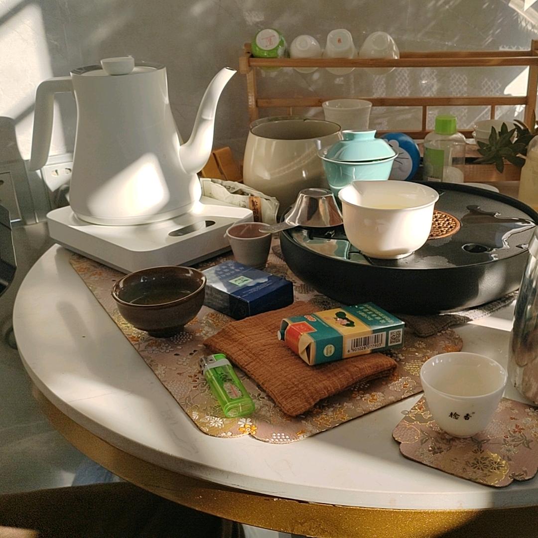 贩卖休闲的小陈