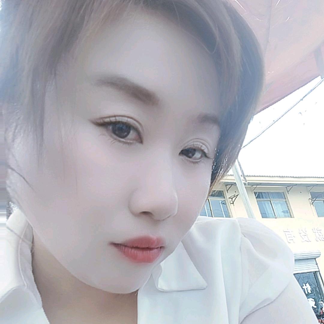 卖水果的小闺女
