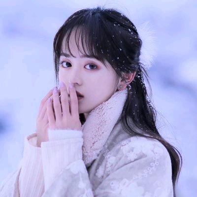 简约猪义衣舍爆爆