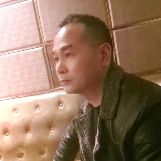 蔡弘扬