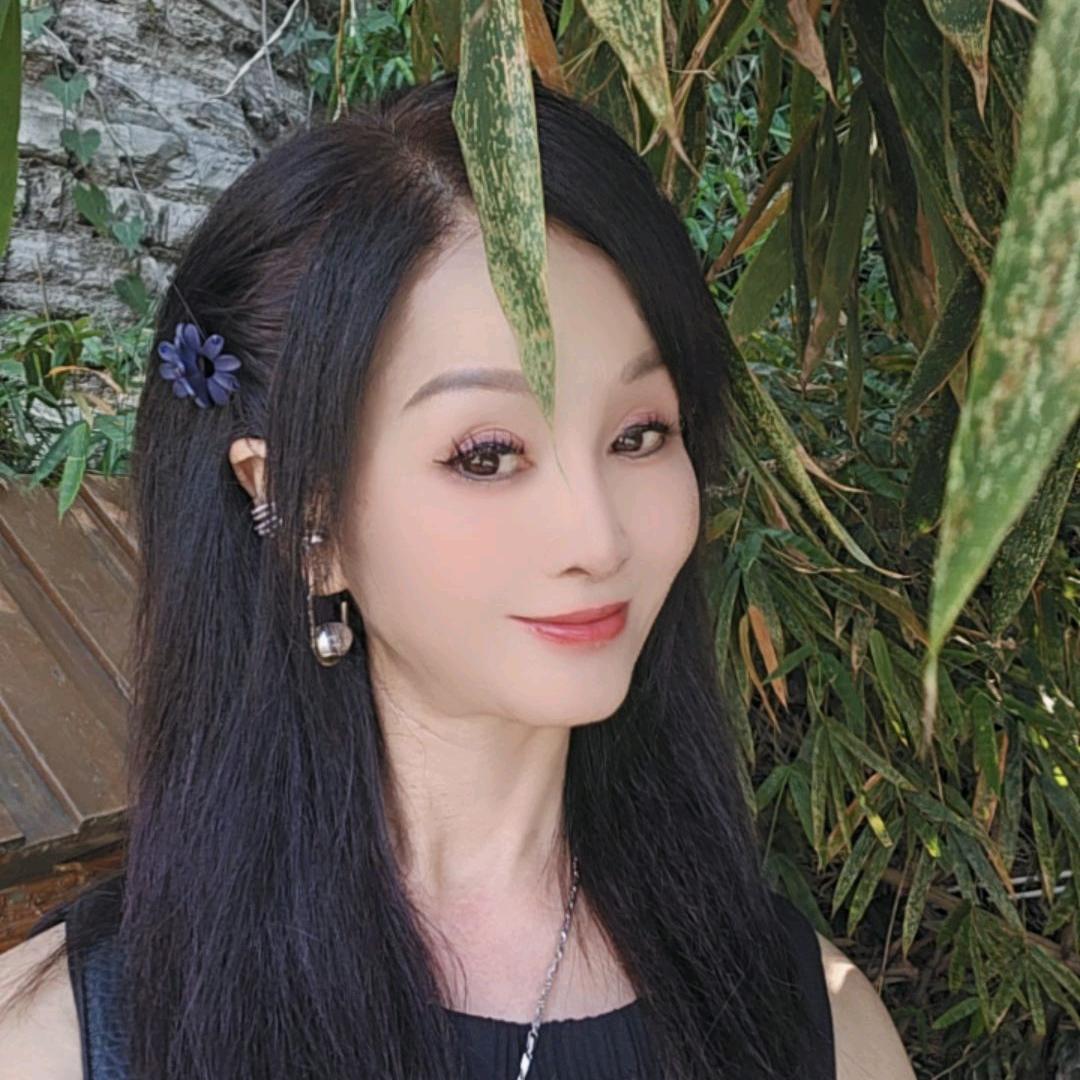 🌴🌼🍁果儿🌻🍁🌴