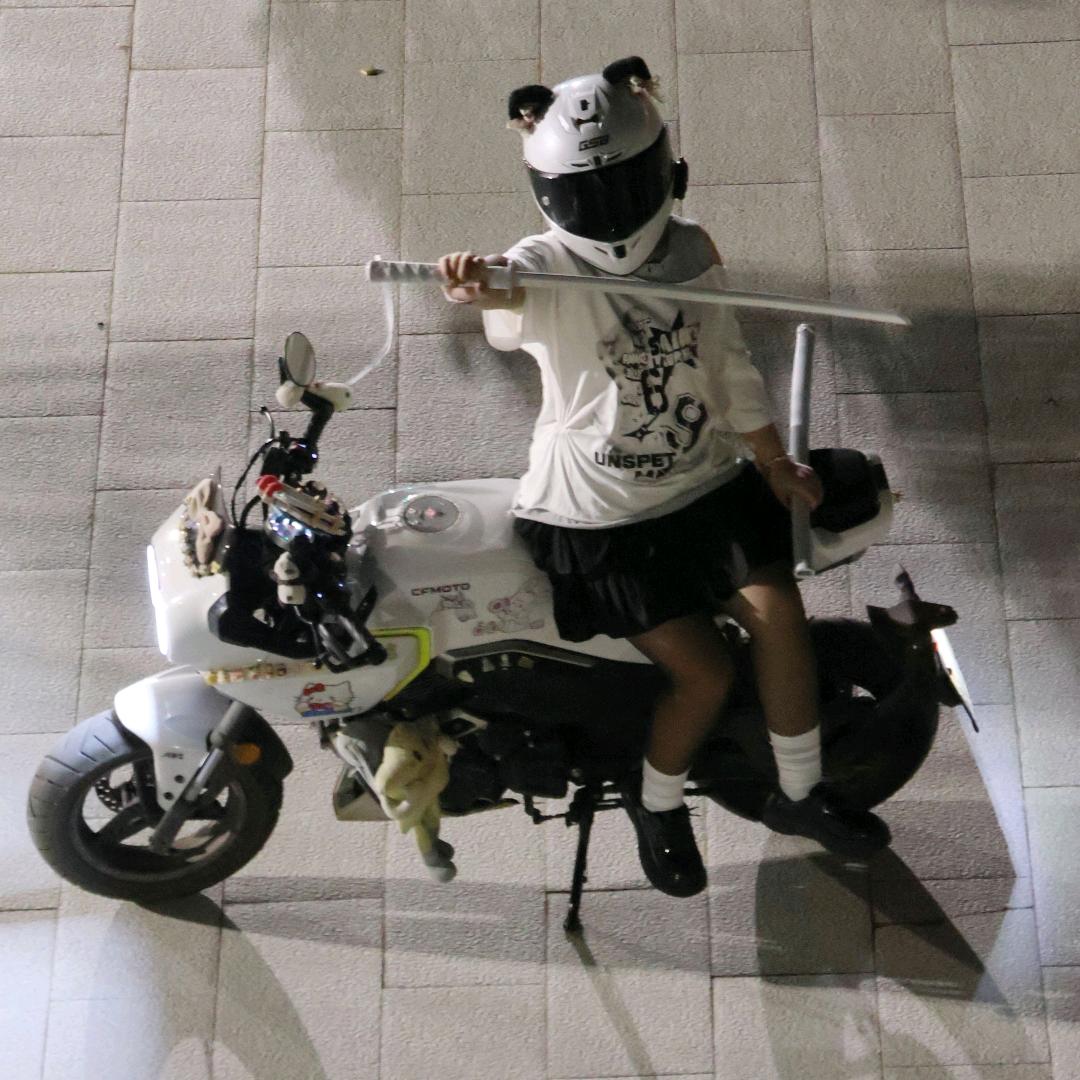 邪恶水蜜桃🏍
