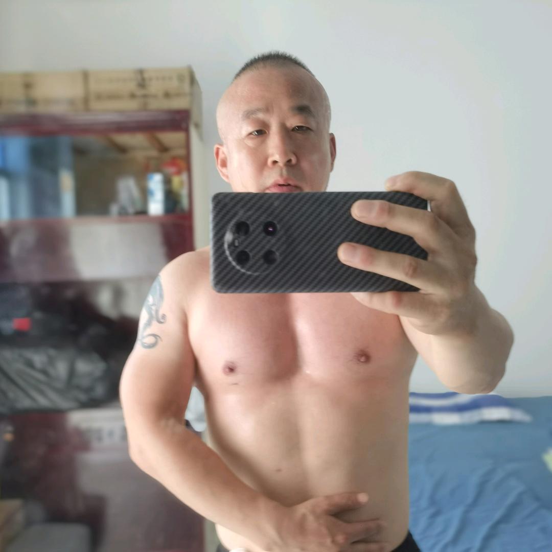 雄鹰