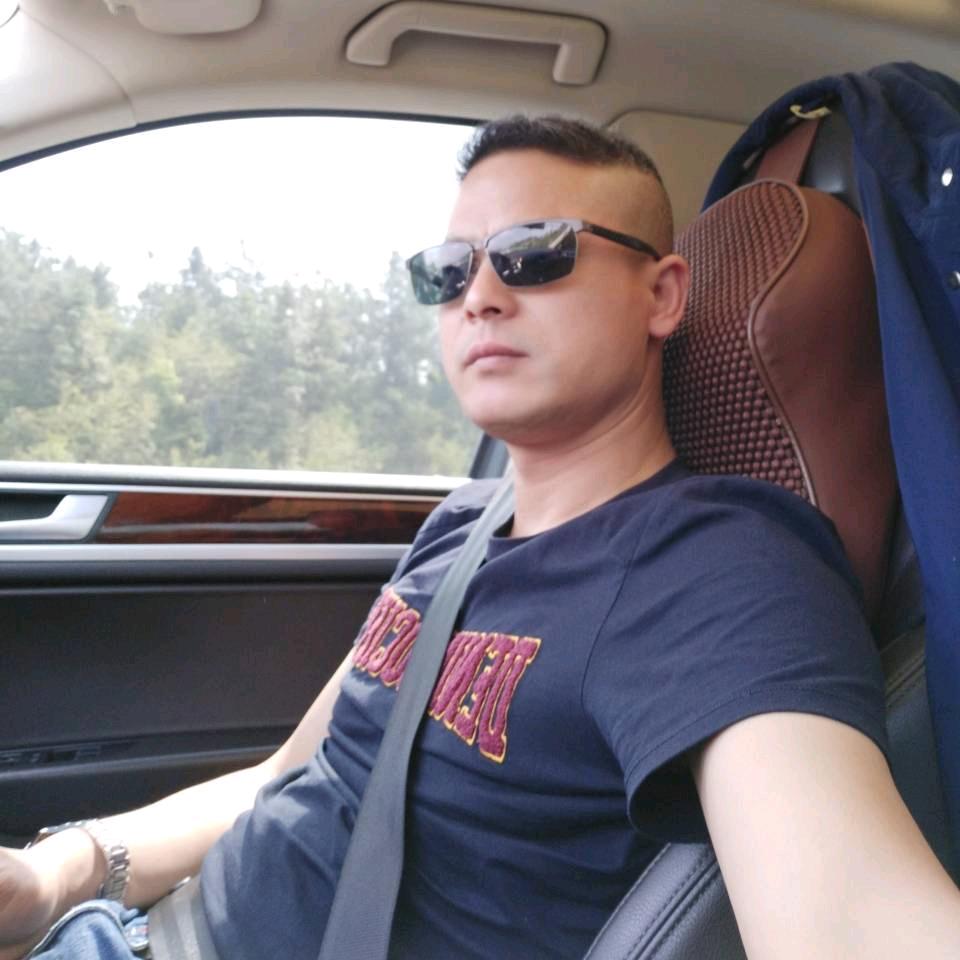 罗建