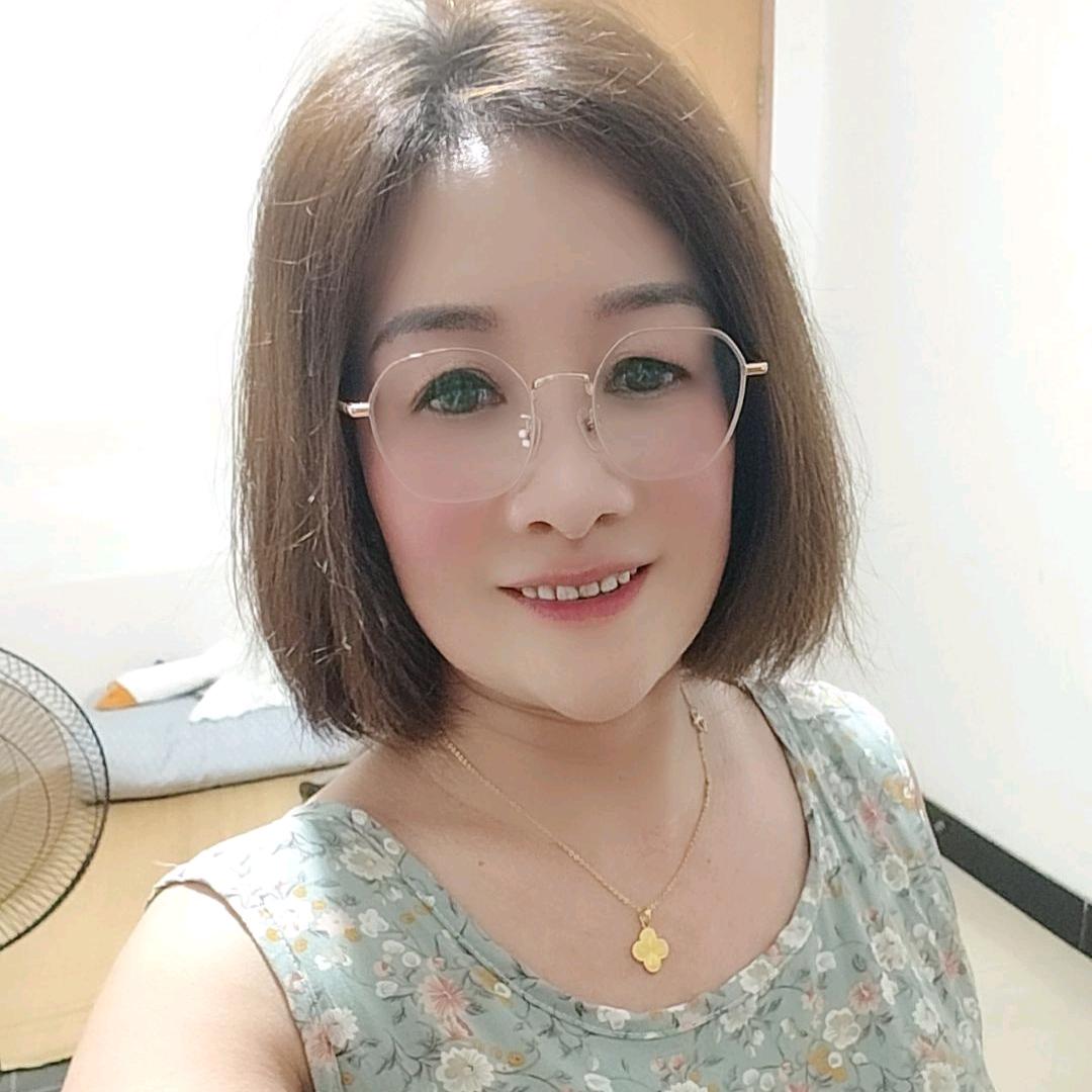 张小英