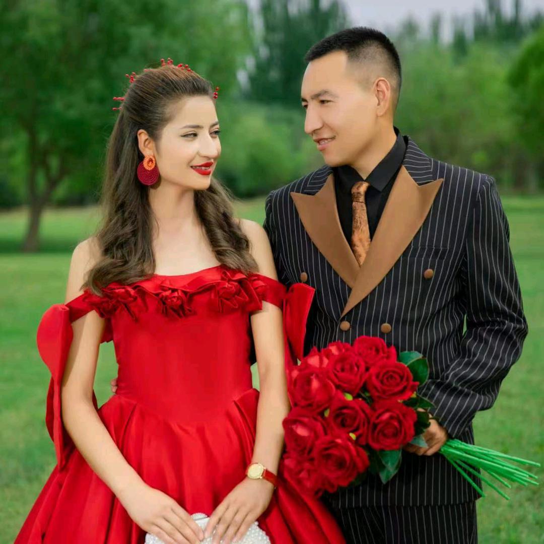 欧艳娜-品牌总监kuerbangul