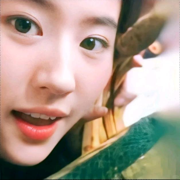 卖女孩的小火柴