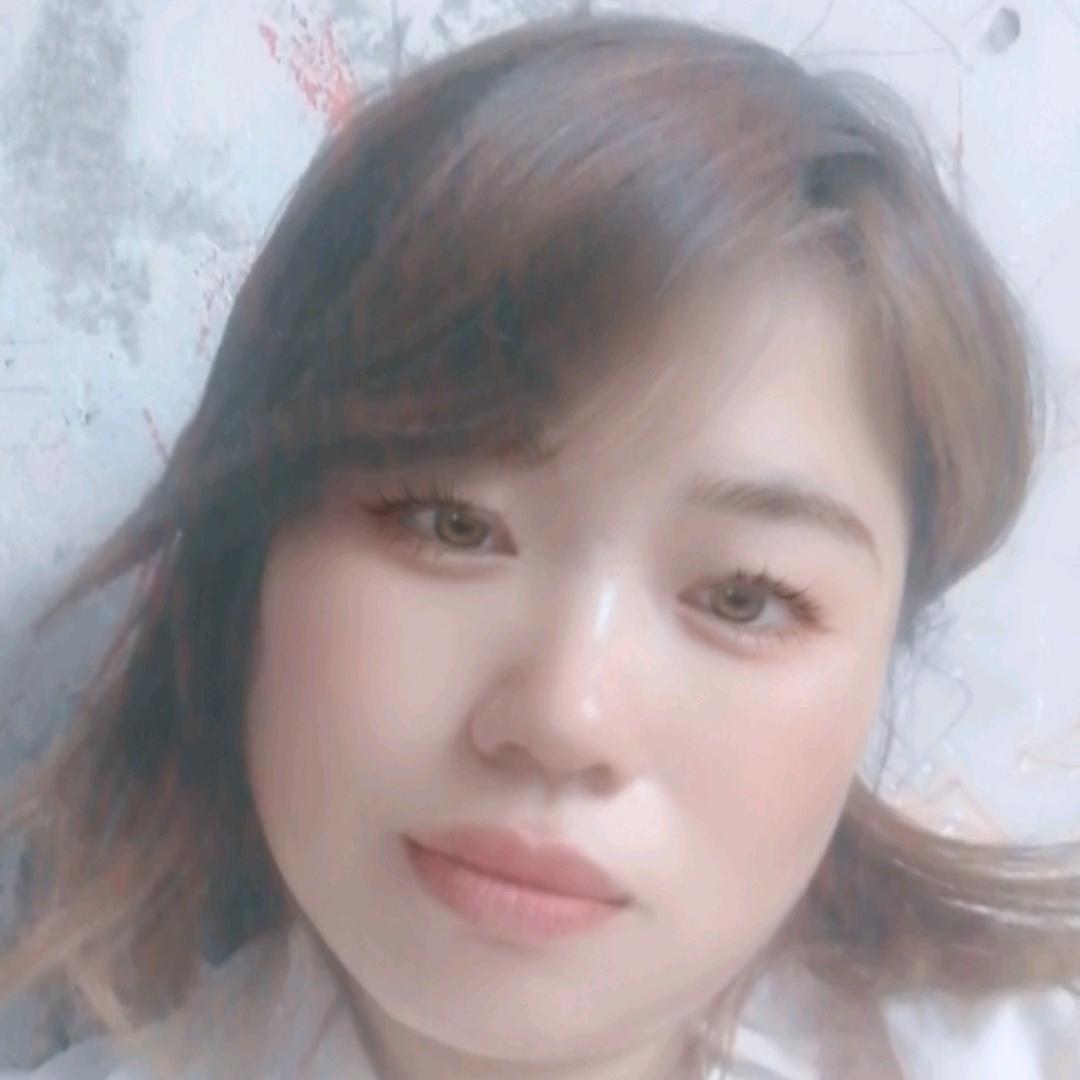 小霞