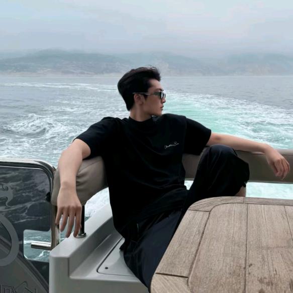 杨毅楠