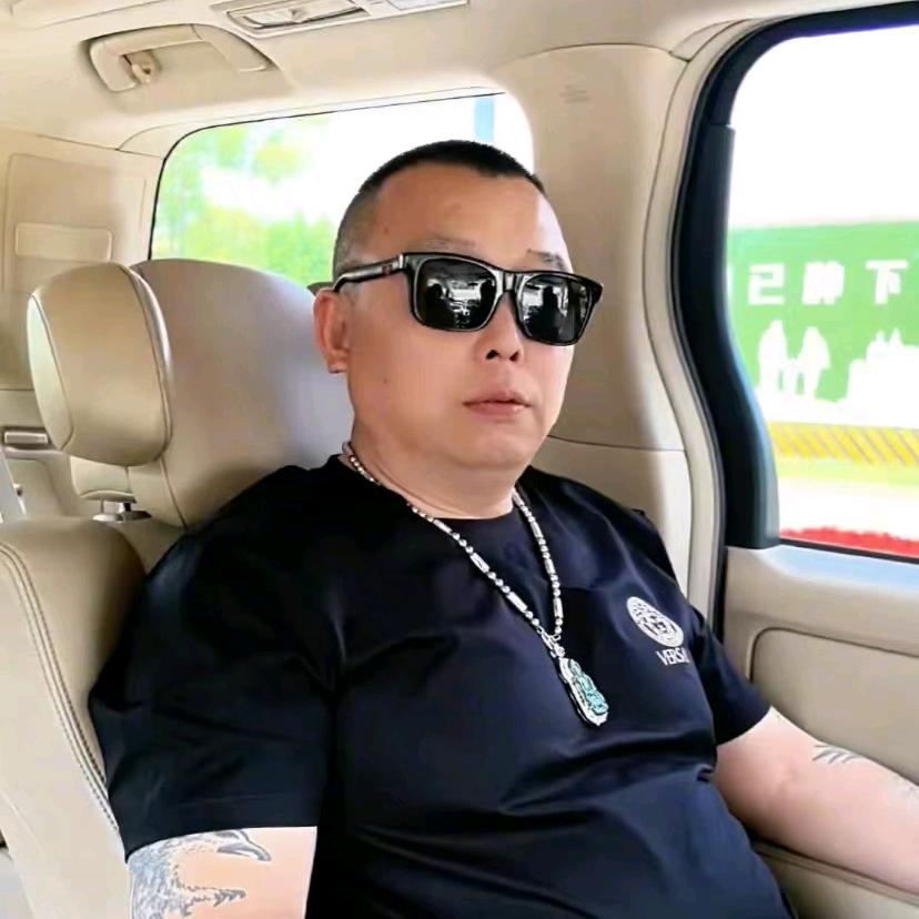 光哥