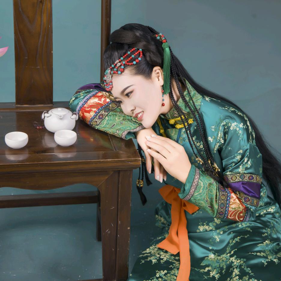 @꧔ꦿ ᭄ 听এۣۖิ说糖很甜 ᭄: ꧔