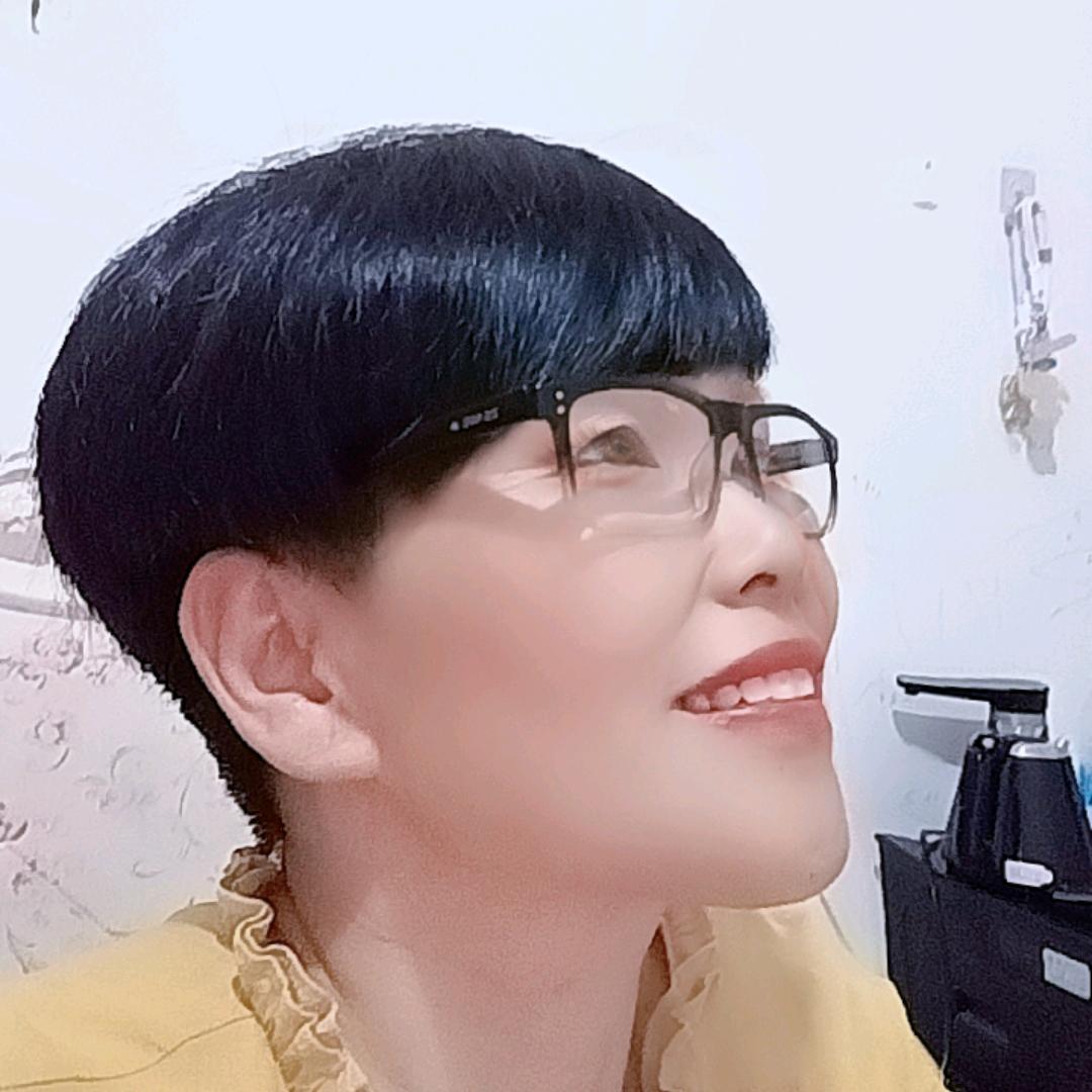 许丽君
