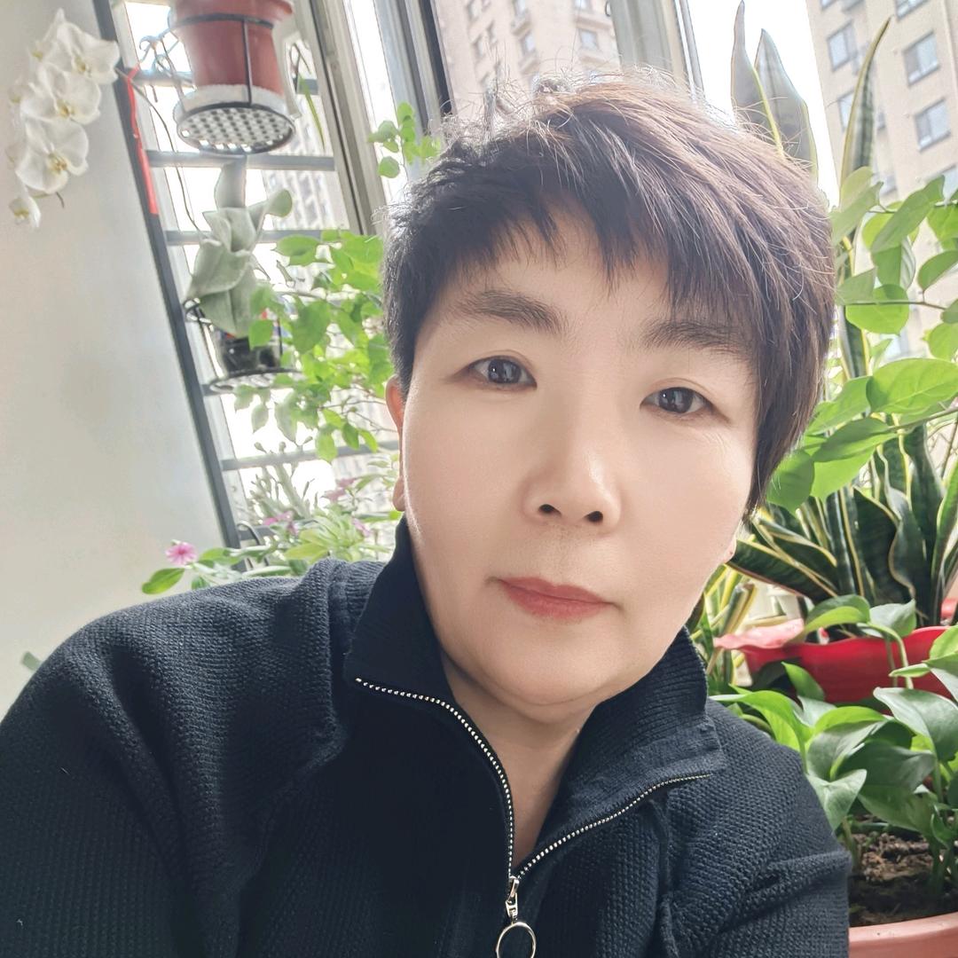 玲子姐.