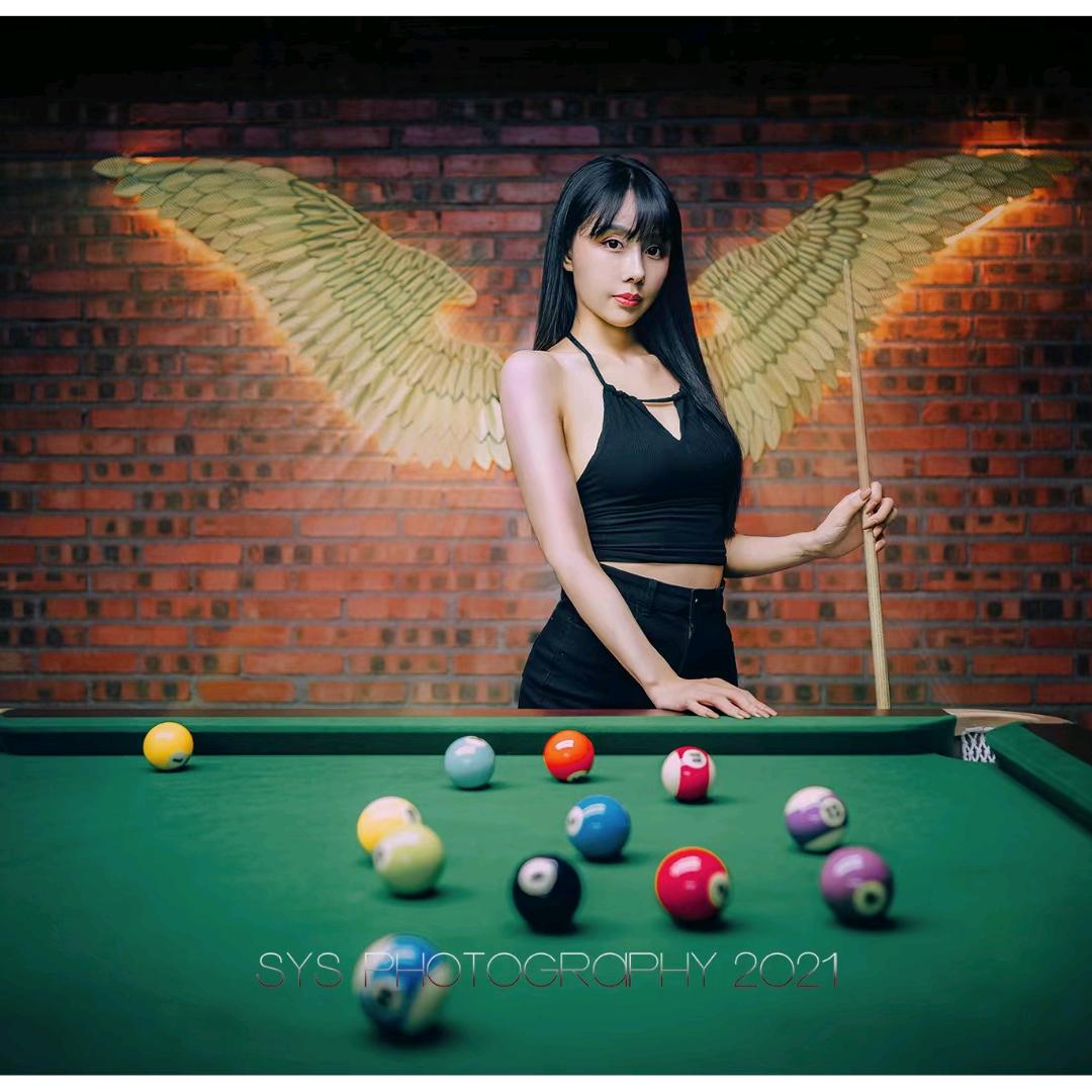 夜式台球棋牌俱乐部