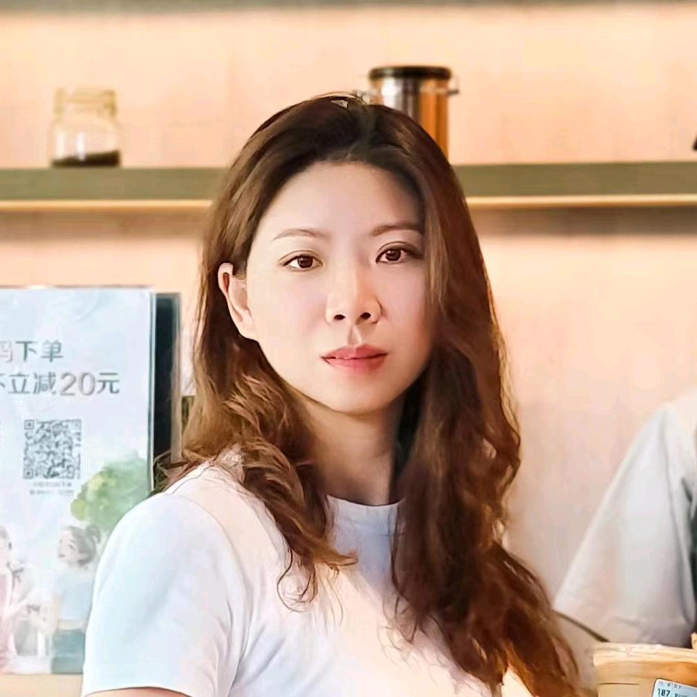 深圳设计师 夏夏