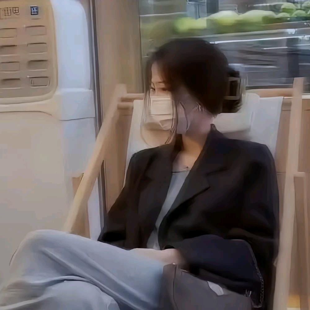 F.an F~an（不要连赞）