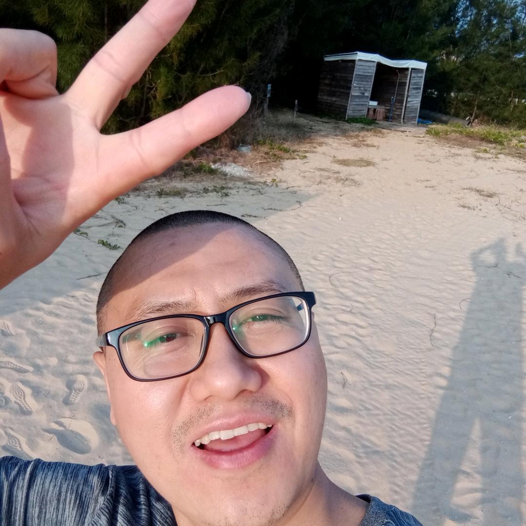 82年的老佟永远是渣男