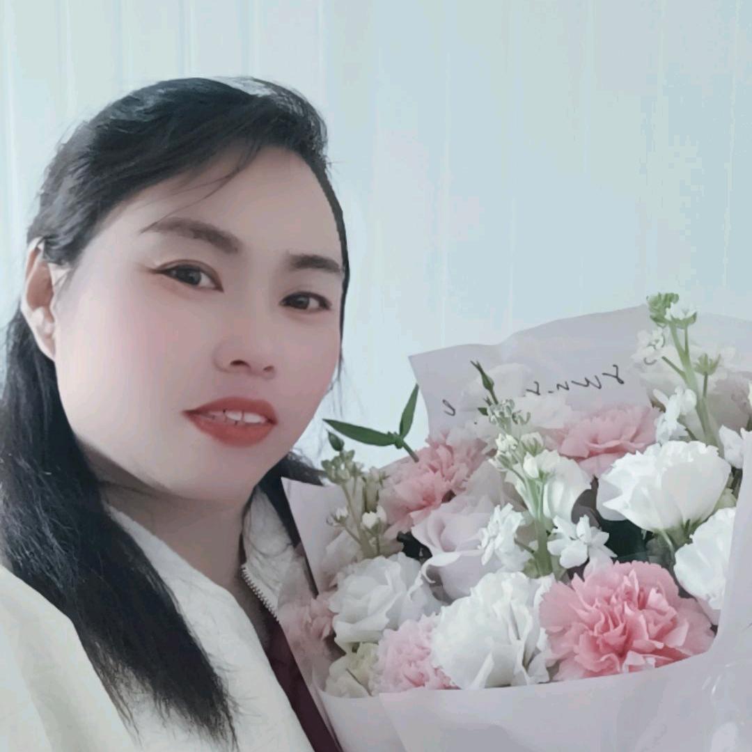 心中有景，处处有花香
