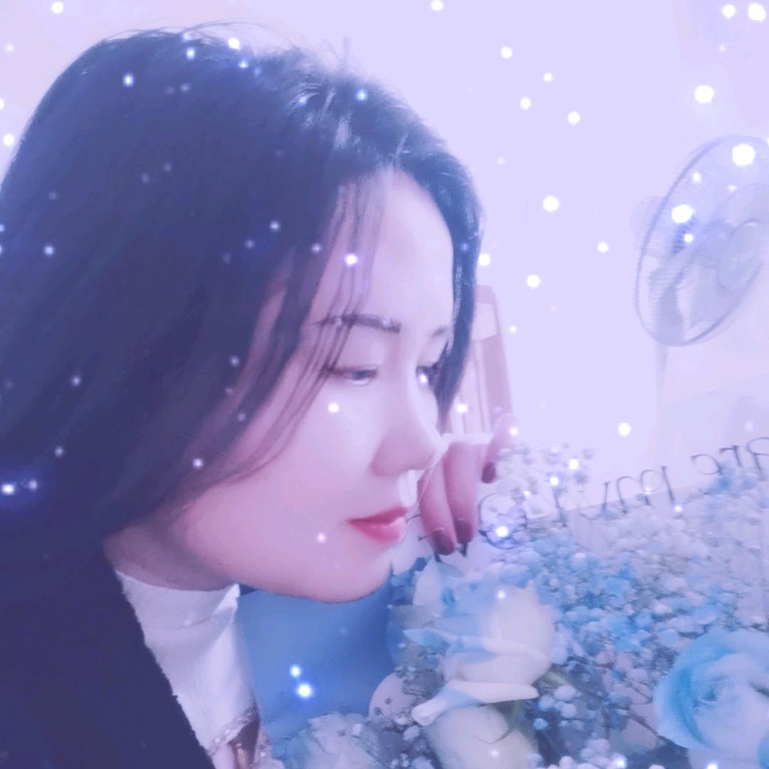 💜💛꧁燕💛💜