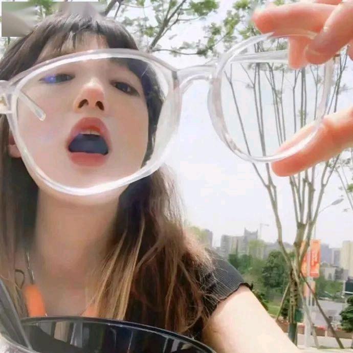 飘渺的尘埃