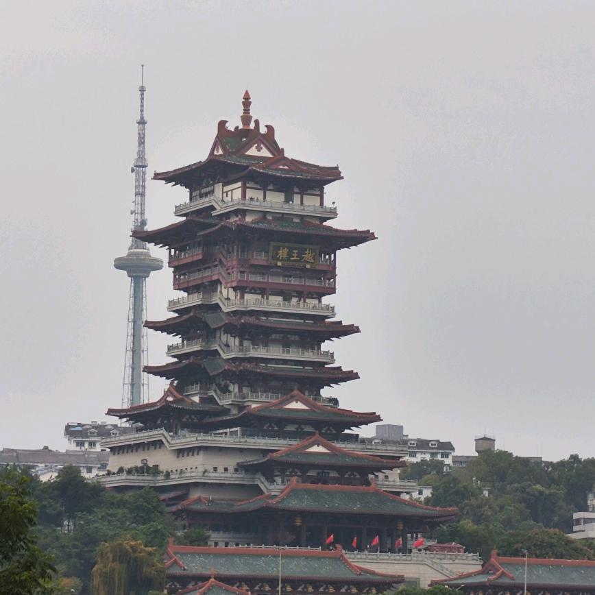 陈影随风