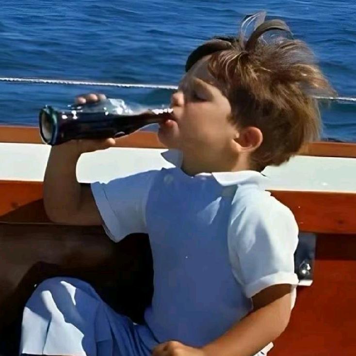 爱看猩猩的星星