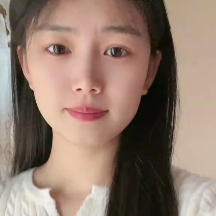 是小琼吖🌸