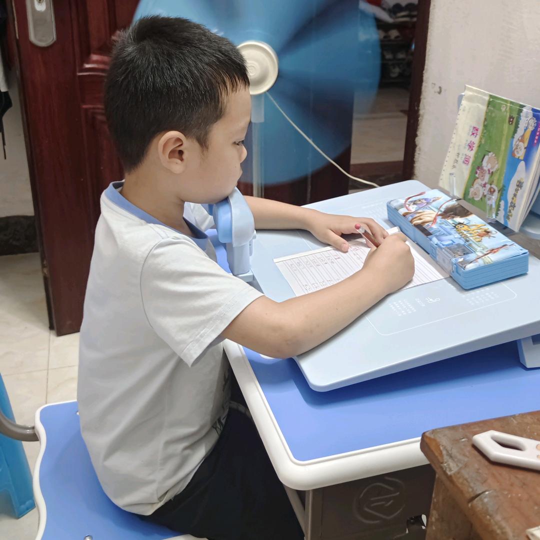 小钟同学