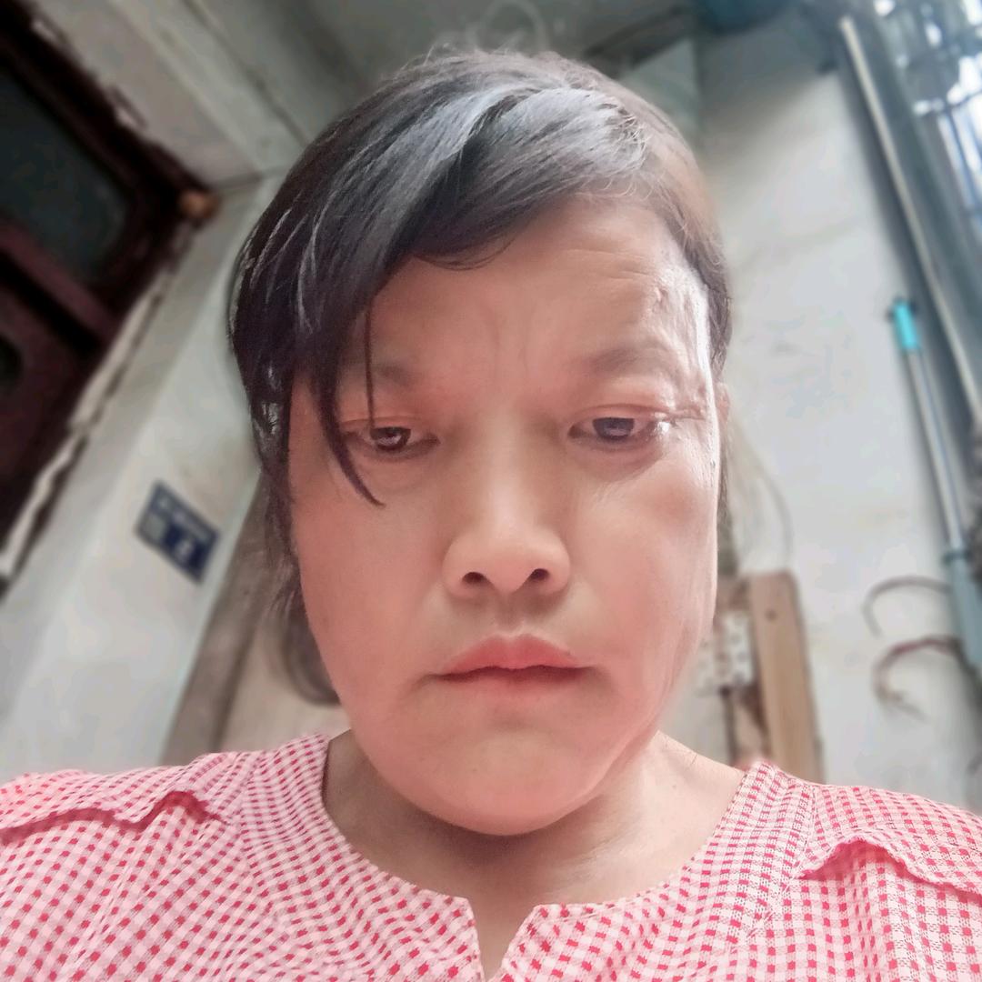 王丽