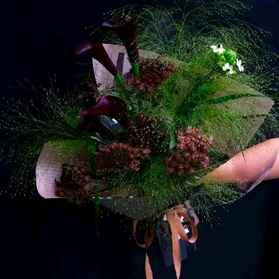 贾大小姐☆栗子🌰