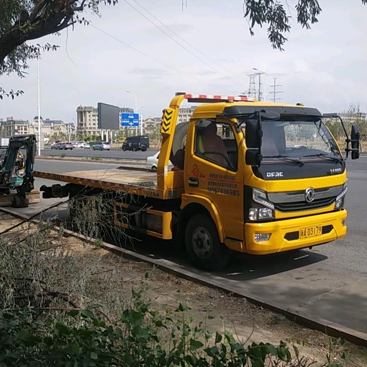 乌市拖车救援收报废车