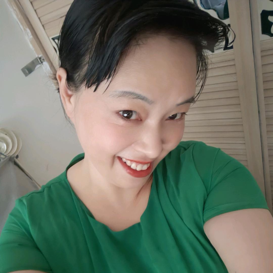 美兰美腾金百货店