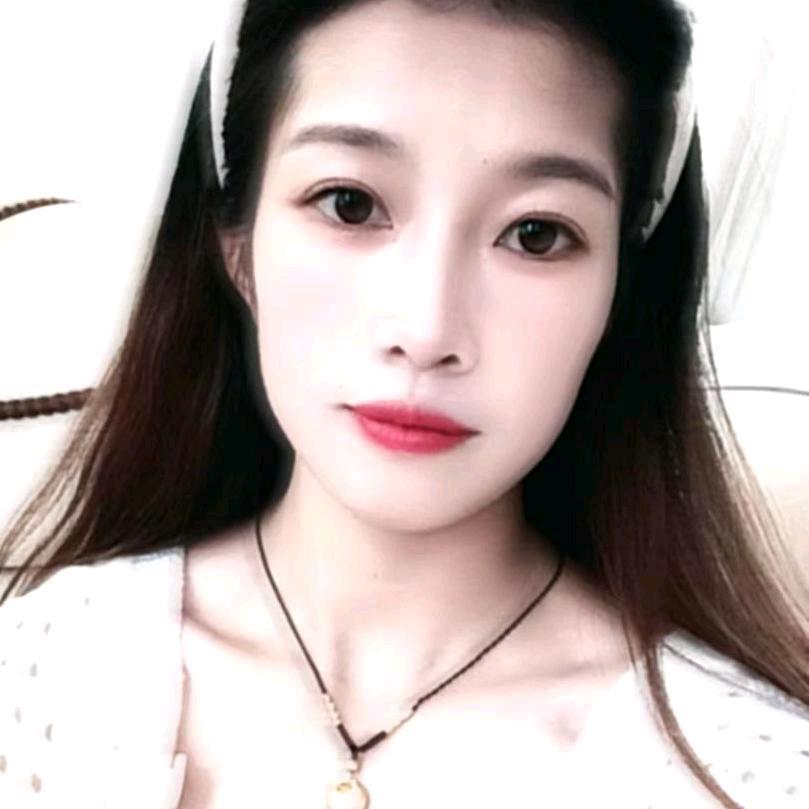 小 阿 秀  💕
