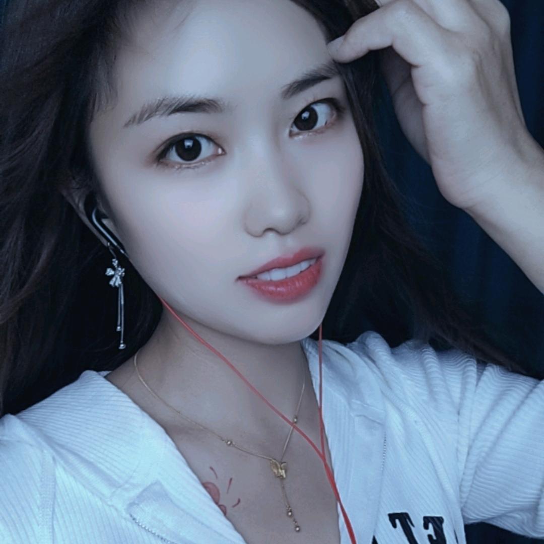 妃妃有点憨