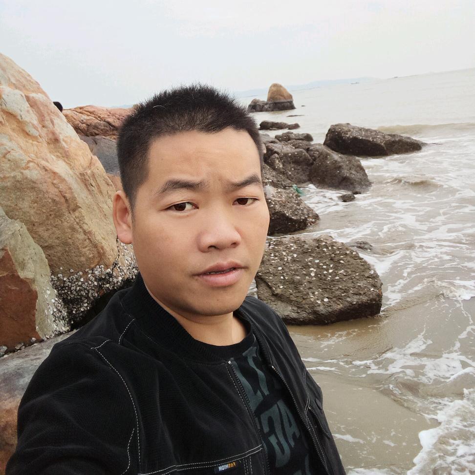 瑞金卖卤菜曾冬青